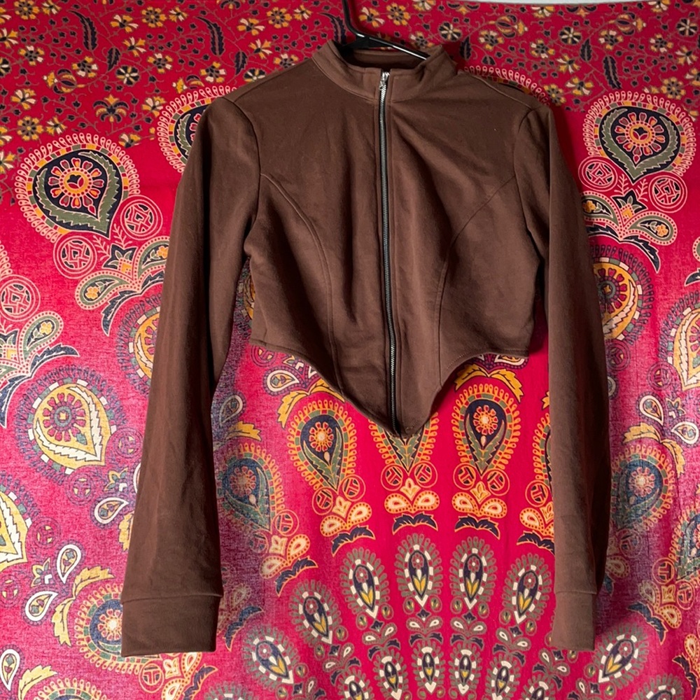 CROPPED ASYMMETRICAL BROWN KNIT TOP SHEIN